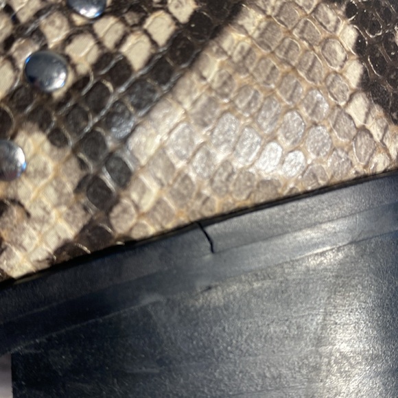 Steve Madden booties size 7.5 leather snakeskin pointed toes - Picture 11 of 11